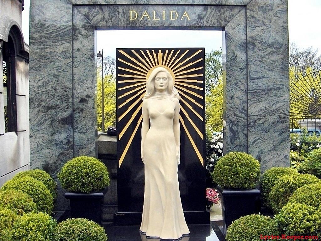 Cemitério de Montmartre - Dalida