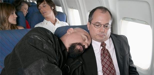 Piores Pessoas que Você pode Encontrar no Avião 2