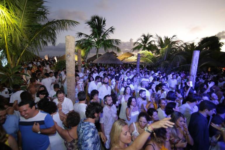 o-publico-amanheceu-o-dia-ao-som-de-del-rey_celo-silva-2