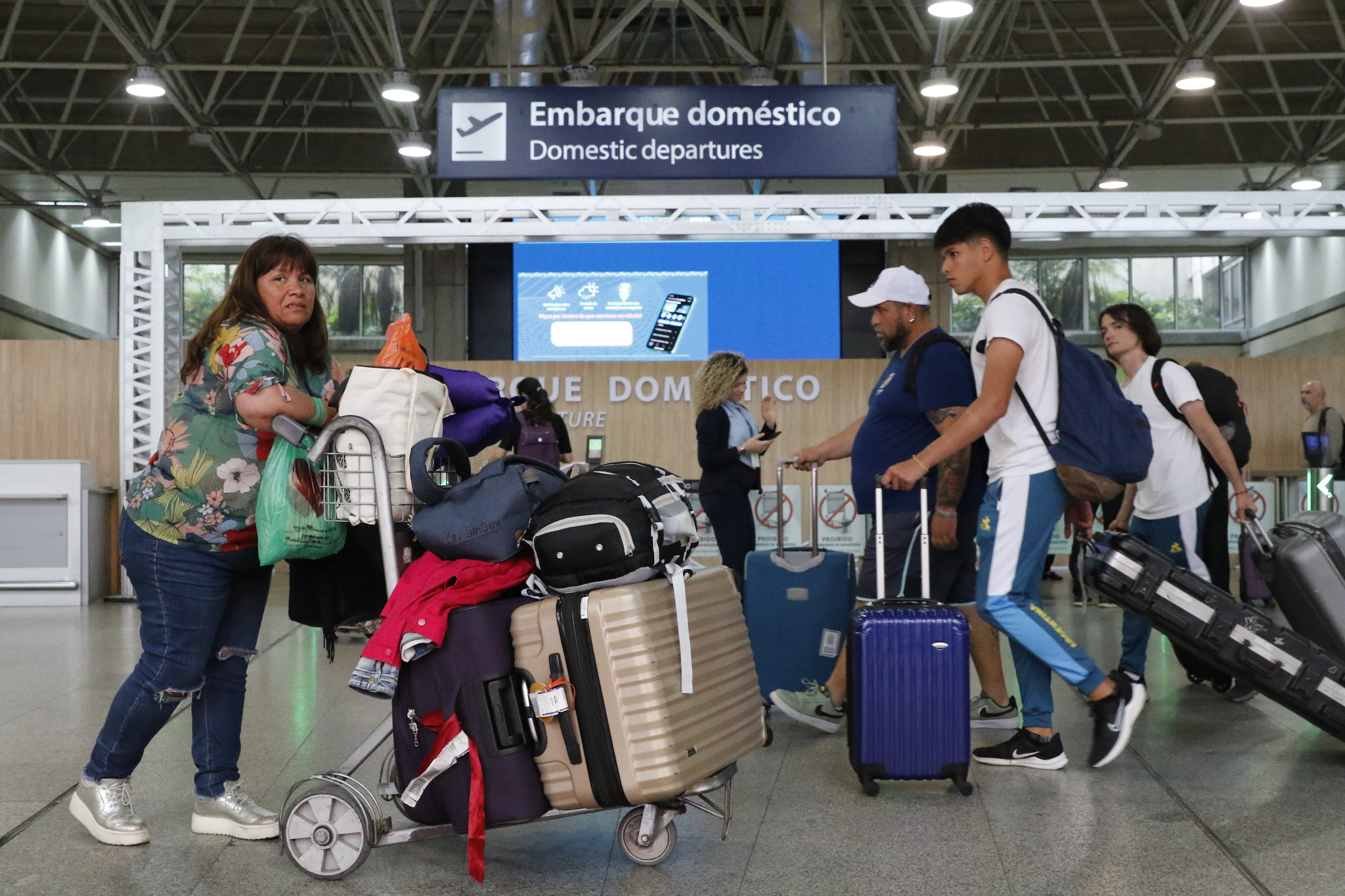 Como comprar passagens por R$200